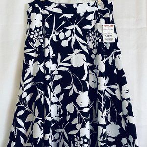 Adrienne Vittadini Black and White Skirt